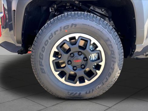New 2026 Toyota Tacoma TRD Off-Road AWD/4WD image 11