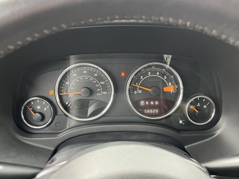 Used 2016 Jeep Compass Latitude image 6