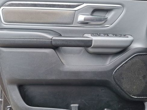 Used 2019 RAM 1500 Big Horn image 12