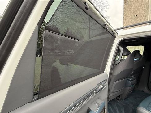 Used 2024 Kia EV9 GT-Line image 14