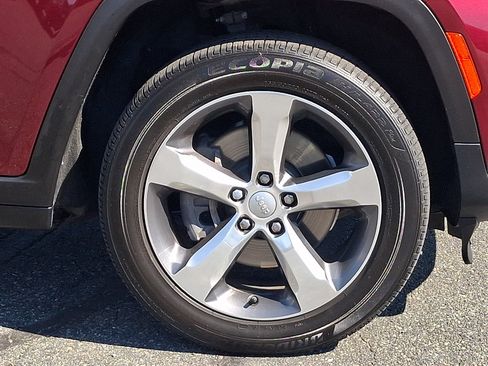 Used 2021 Jeep Grand Cherokee L Limited AWD/4WD image 8