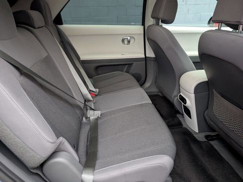 Used 2024 Hyundai Ioniq 5 SEL image 9