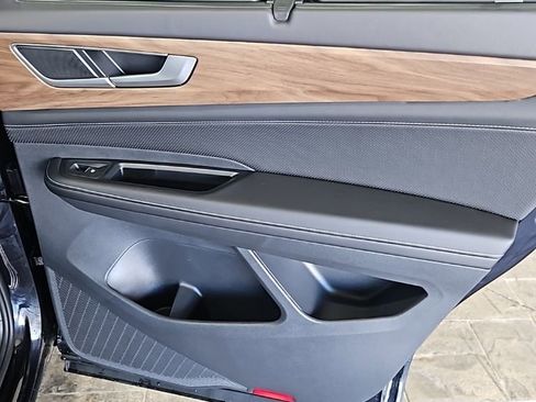 New 2026 Volkswagen Atlas SE AWD/4WD image 16