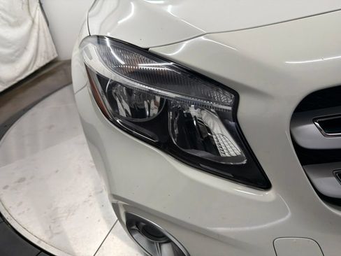 Certified 2018 Mercedes-Benz GLA 250 image 10