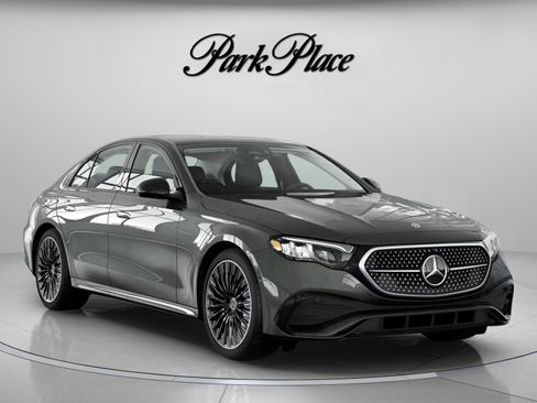 New 2026 Mercedes-Benz E 350 Sedan image 31