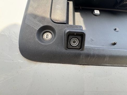 Used 2019 Chevrolet Express 3500 3500 3dr Cargo Van w/ Driver Convenience Package image 58