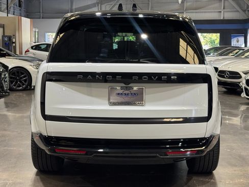 Used 2025 Land Rover Range Rover Autobiography AWD/4WD image 11