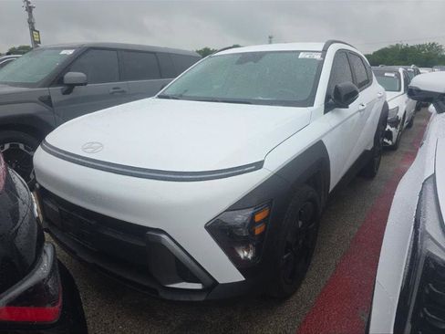 Used 2026 Hyundai Kona SEL Sport FWD image 2