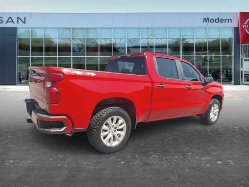 Used 2021 Chevrolet Silverado 1500 Custom AWD/4WD image 5