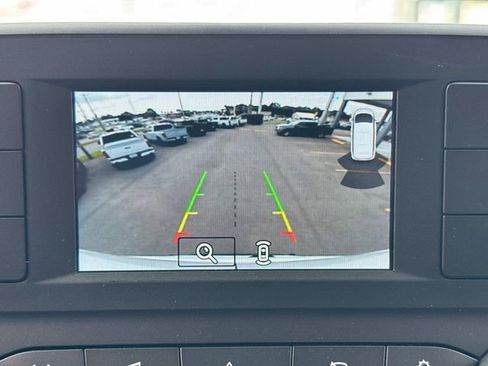 New 2025 Ford Transit 250 148 Medium Roof image 26