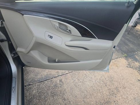 Used 2016 Buick LaCrosse Leather w/ Experience Buick Package image 25