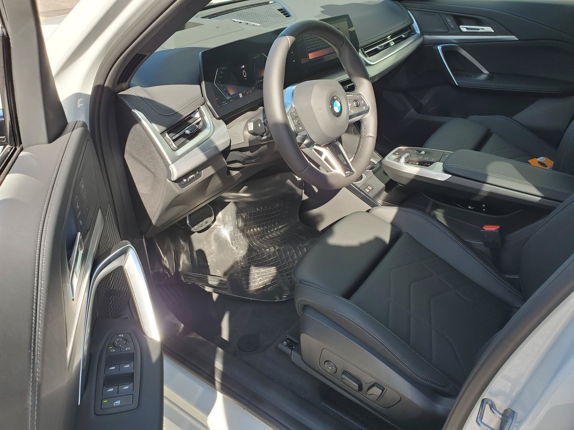 New 2027 BMW X1 xDrive28i AWD/4WD image 10