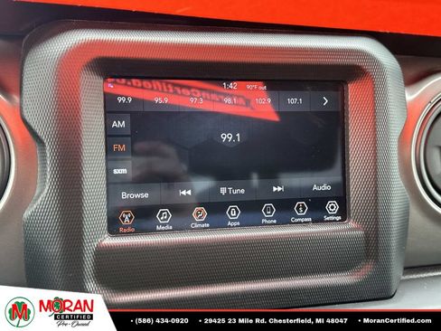 Used 2022 Jeep Wrangler Sport AWD/4WD image 22