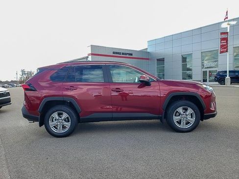 New 2025 Toyota RAV4 XLE image 4