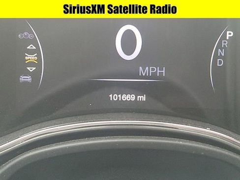 Used 2019 Jeep Grand Cherokee Altitude image 14