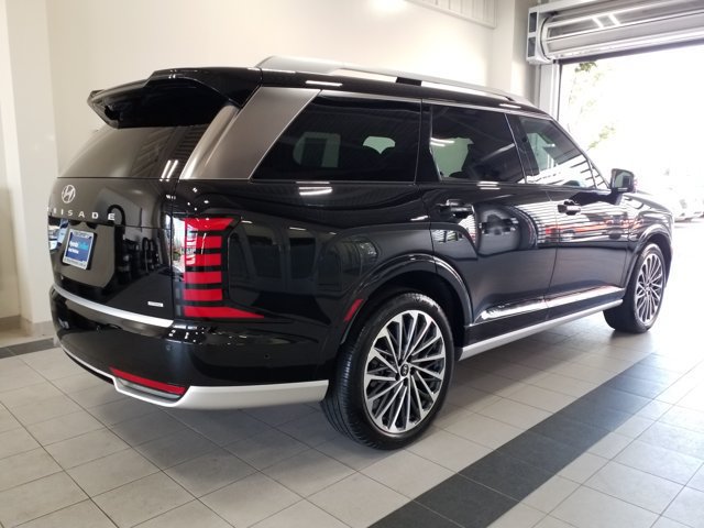 Certified 2026 Hyundai Palisade Calligraphy AWD/4WD image 19