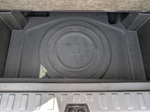 Used 2018 Chevrolet Equinox LT image 14