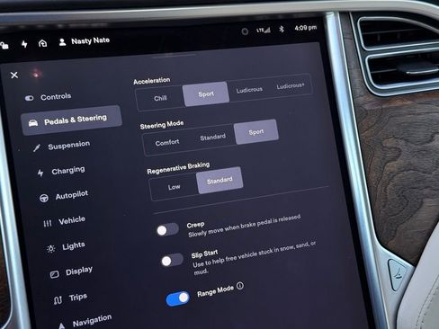 Used 2017 Tesla Model S P100D AWD/4WD image 5