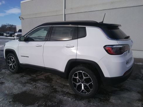 New 2026 Jeep Compass Limited AWD/4WD image 7