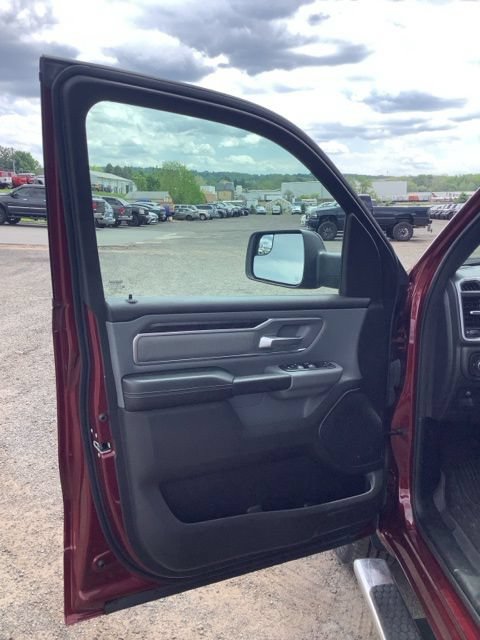 Used 2022 RAM 1500 Big Horn AWD/4WD image 15