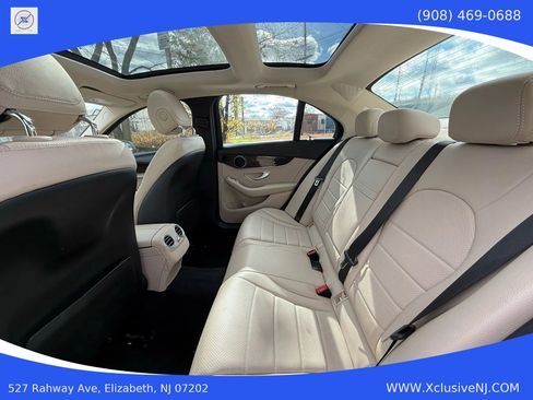 Used 2016 Mercedes-Benz C 300 4MATIC Sedan image 27