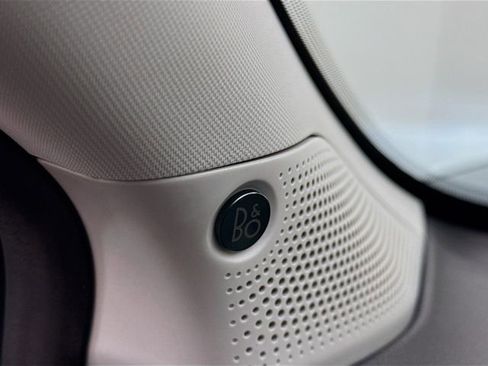 Used 2024 Ford Ranger Lariat w/ Trailer Tow Package image 19