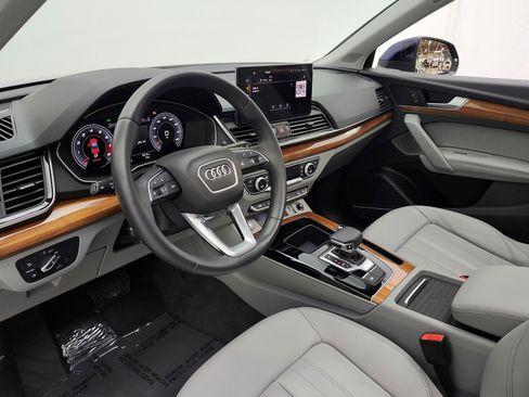 Used 2021 Audi Q5 2.0T Premium Plus AWD/4WD image 12