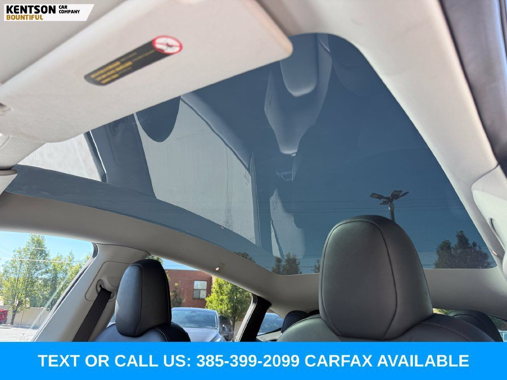 Used 2023 Tesla Model Y Long Range AWD/4WD image 25