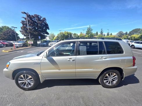 Used 2006 Toyota Highlander Limited image 2