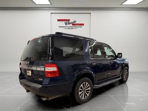 Used 2016 Ford Expedition XLT w/ Equipment Group 202A AWD/4WD image 7