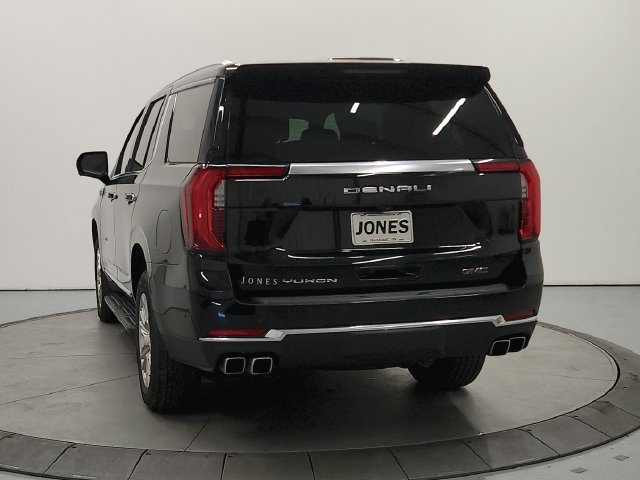 Used 2025 GMC Yukon Denali AWD/4WD image 7