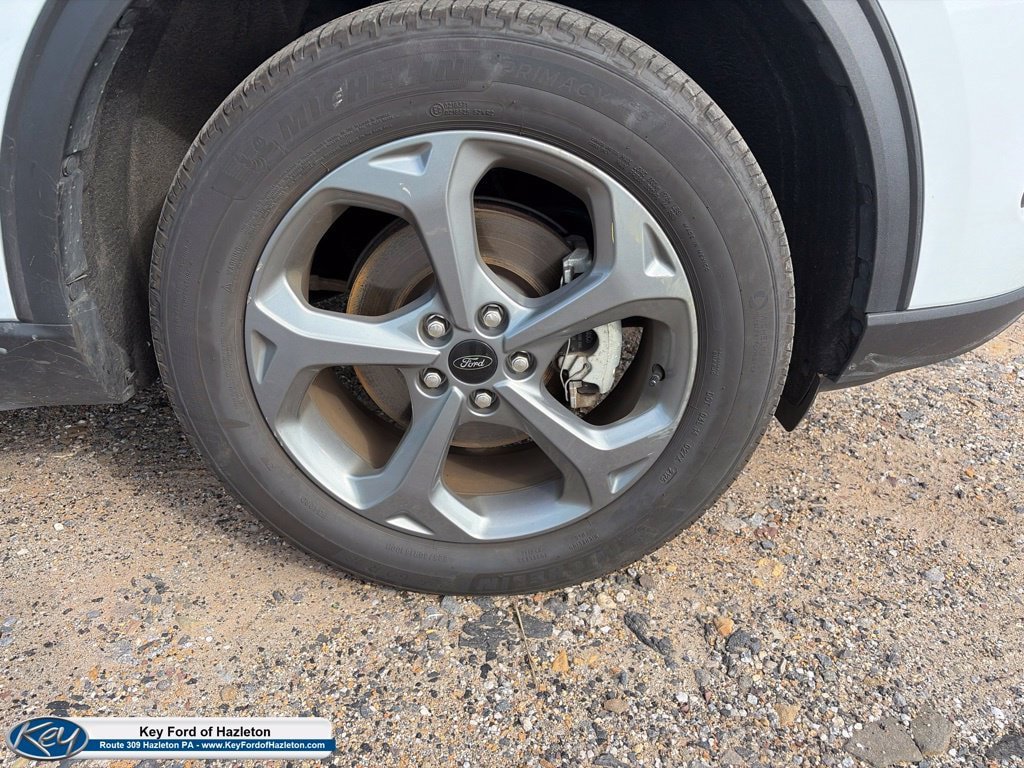 Used 2025 Ford Escape ST-Line AWD/4WD image 14