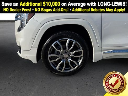 Used 2022 GMC Terrain Denali w/ Denali Premium Package image 13