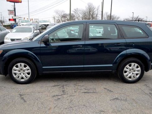 Used 2014 Dodge Journey American Value Package w/ Flexible Seating Group image 4