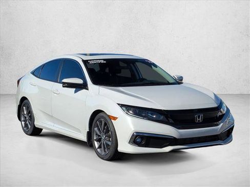 Used 2019 Honda Civic EX image 3