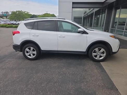 Used 2013 Toyota RAV4 XLE FWD image 26