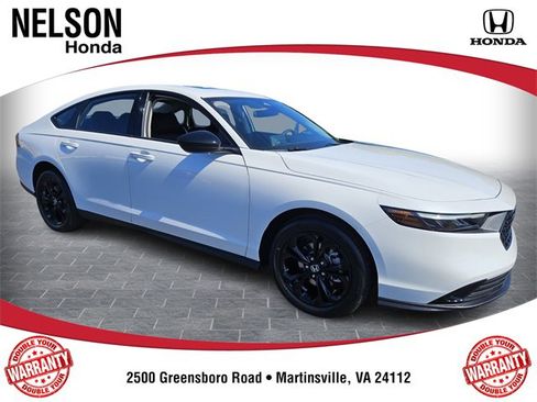 New 2025 Honda Accord SE image 1