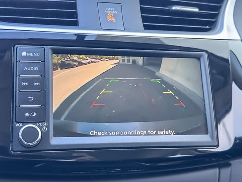 Used 2019 Nissan Sentra SV FWD image 19