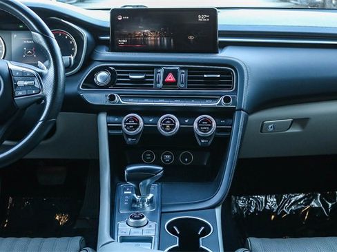 Used 2022 Genesis G70 2.0T w/ Prestige Package image 15