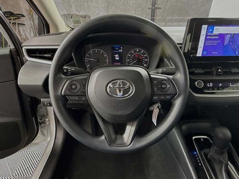 Used 2023 Toyota Corolla LE FWD image 11