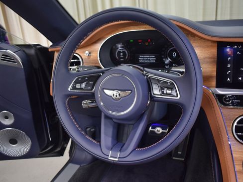 New 2026 Bentley Continental GTC image 4