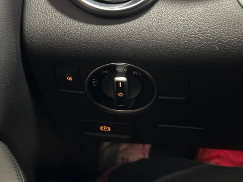 Used 2017 Mercedes-Benz SLC 43 AMG SLC 43 Roadster 2D image 27