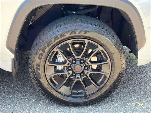 Certified 2024 Toyota Tundra Limited w/ TRD Off-Road Package AWD/4WD image 12