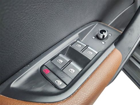 Used 2018 Audi Q5 2.0T Premium image 20