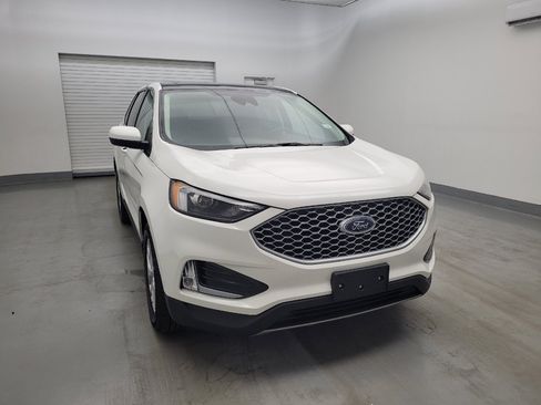 Used 2024 Ford Edge SEL w/ Convenience Package AWD/4WD image 14