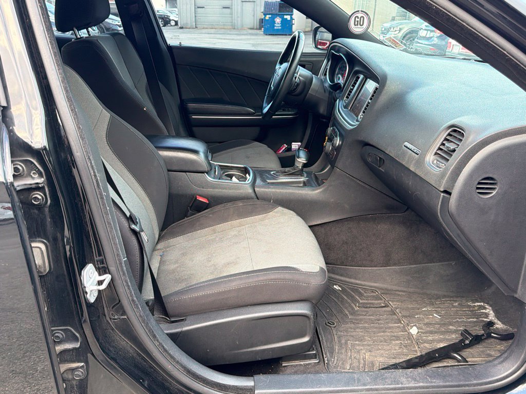 Used 2015 Dodge Charger R/T RWD image 14