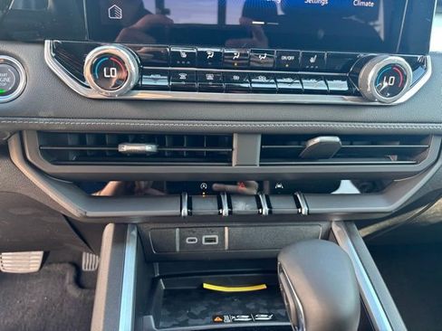 New 2026 Chevrolet Colorado LT w/ LT Convenience Package image 25