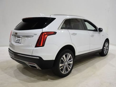 Used 2024 Cadillac XT5 Premium Luxury image 4