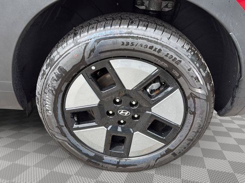 Used 2026 Hyundai Santa Fe SE AWD/4WD image 11