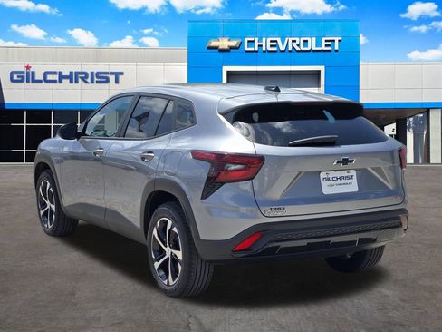New 2026 Chevrolet Trax RS w/ Driver Confidence Package FWD image 6